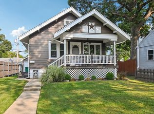 420 Park Dr, Joliet, IL