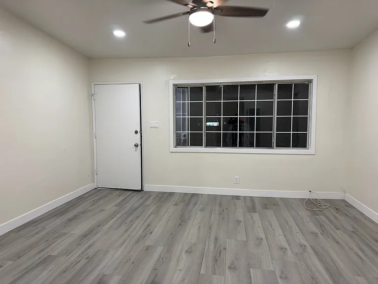2819 Dee Ave #4 — Photo 18