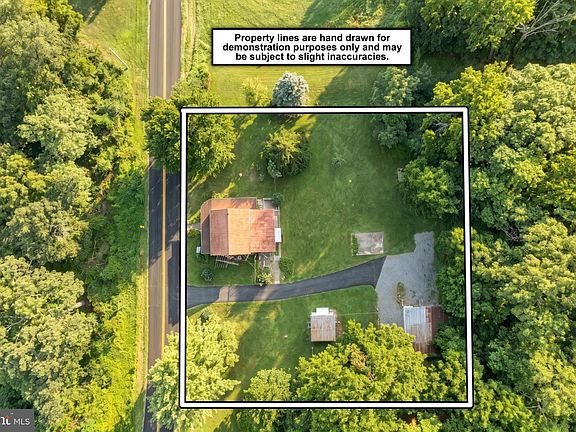 4th image of 454 Rockville Rd