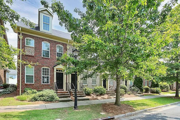 11209 Cedar Walk Ln — Photo 5