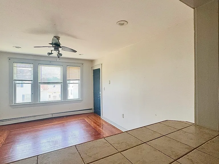 21 Verndale Ave #3 — Photo 2