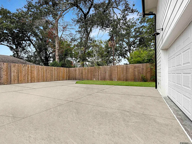 7323 Sheffield Ct — Photo 21