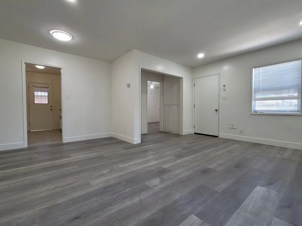 1604 W Commonwealth Ave #A