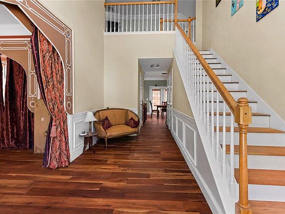 2nd image of 4000 Weatherford Cir