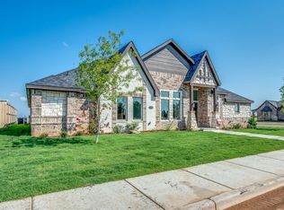 630 N 9th St, Wolfforth, TX 79382