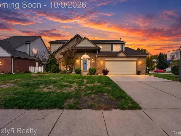 27832 Meadowbrooke Ave, Livonia, MI 48154