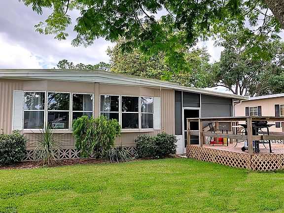 5th image of 14725 Spyglass St #114