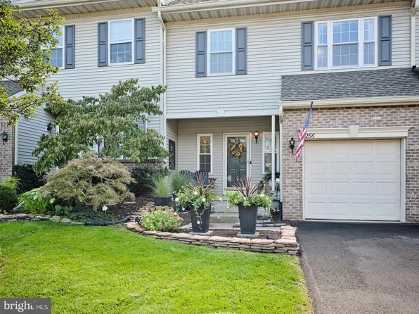 266 Deerfield Ct, New Hope, PA 18938