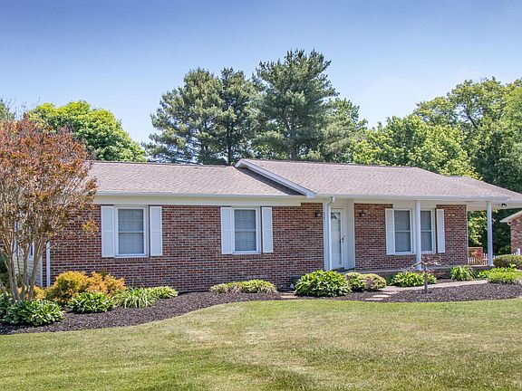 2nd image of 359 Bellehaven Dr