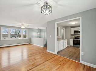 11 Beechwood Rd, Oakdale, CT 06370