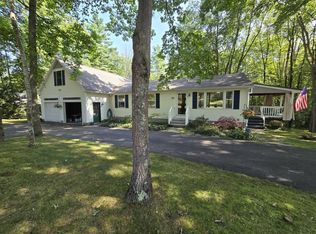 21 Dwight Rd, Nottingham, NH 03290