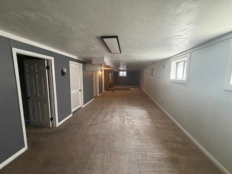 3819 S Midsummer Ln — Photo 12