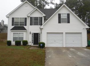7636 Pond View Ln, Lithonia, GA 30058