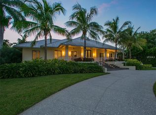 1808 Flower Dr, Sarasota, FL 34239