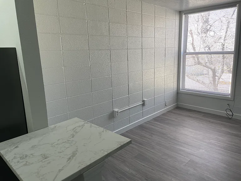 Remodeled, Top End UNM Area Studio Apts. in Great Community — Photo 14
