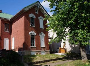 725 Washington St, Quincy, IL 62301