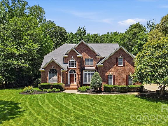 2nd image of 3818 Mourning Dove Dr