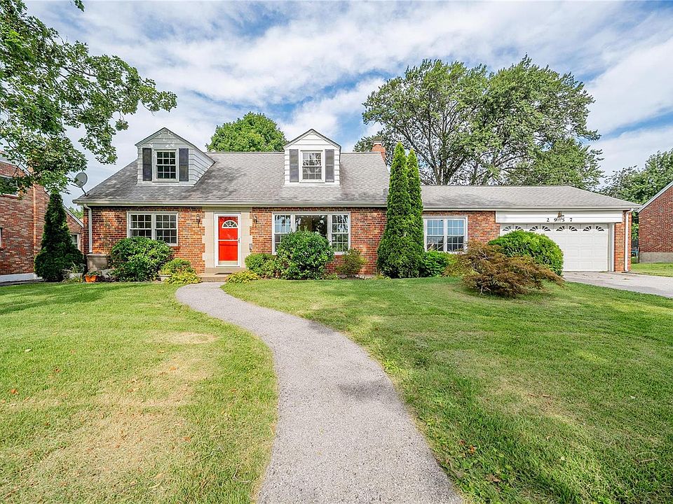 1st image of 2957 Bellerive Dr