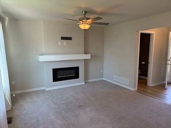 2nd image of 4420 E 44th St
