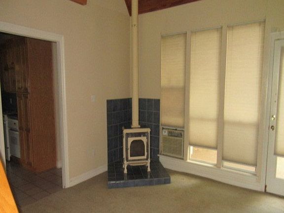 Additional Living Room