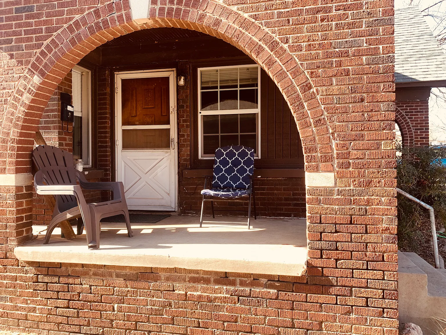 2 bed, 850 sqft, $1,050 — Photo 2