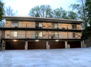 536 Cedar St NE APT 4, Grand Rapids, MI 49503