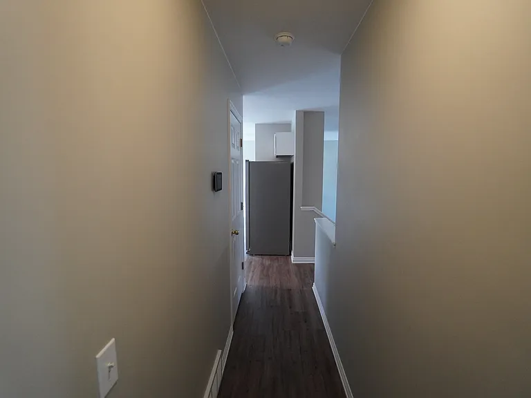 324 E 1100 N — Photo 22