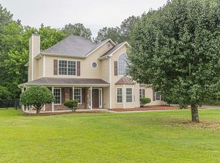 4777 Mitchells Ridge Dr, Ellenwood, GA 30294