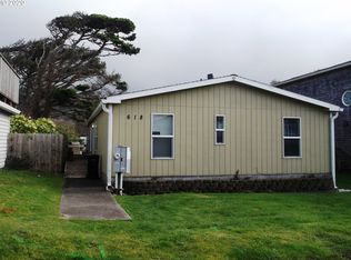618 S Pacific St, Rockaway Beach, OR 97136