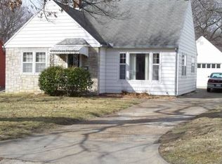 1825 SW Medford Ave, Topeka, KS 66604