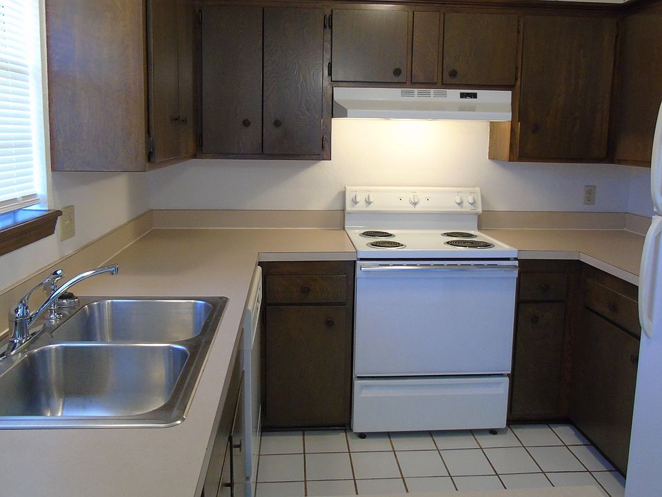 5 Kitchen