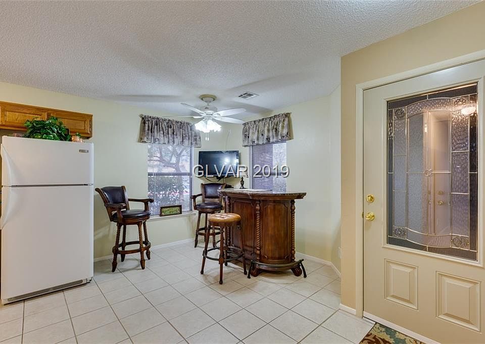 1st image of 237 Caracas Dr