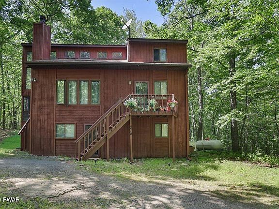 2nd image of 158 Saunders Dr