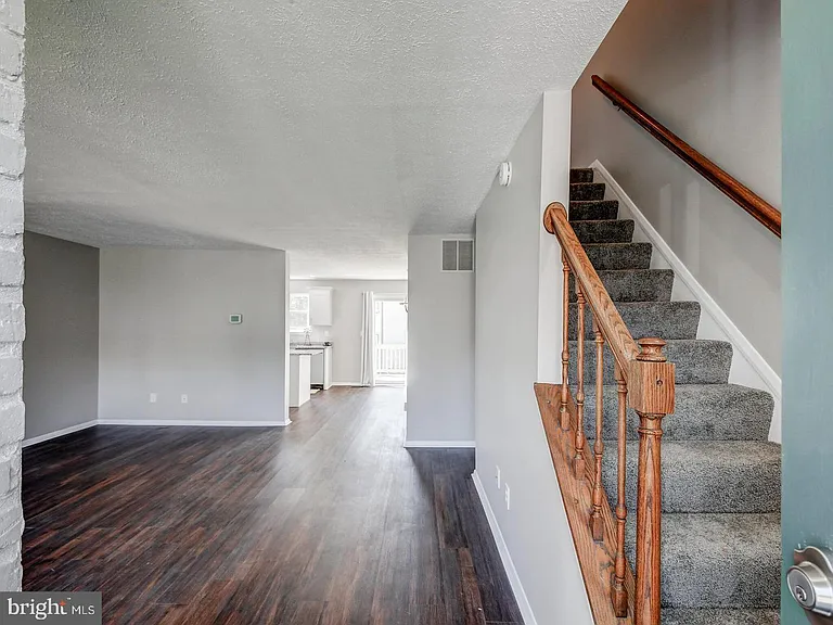 16 Pikehall Pl — Photo 11