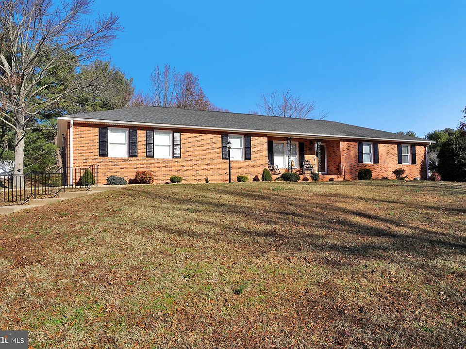 1st image of 101 Inglewood Dr