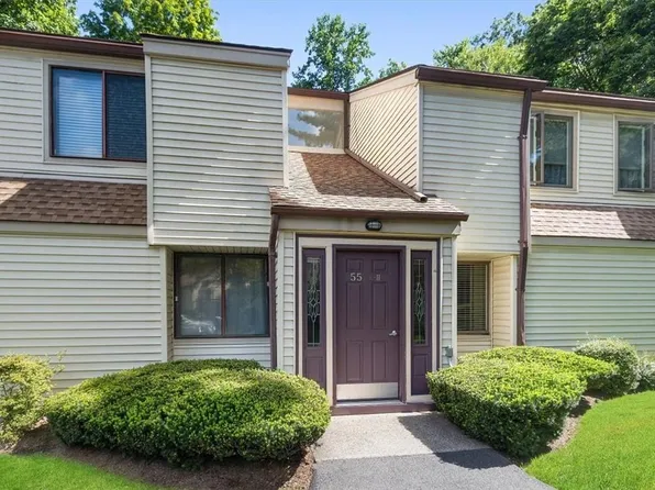 55 Kirby Close #E, Yorktown Heights, NY 10598