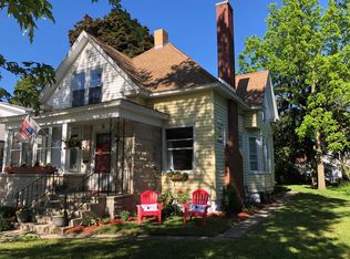 11 Lynn Ct, Manistee, MI 49660