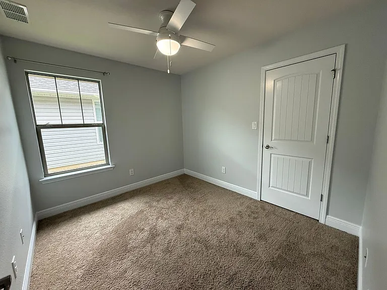 3881 Weatherstone Cir — Photo 20