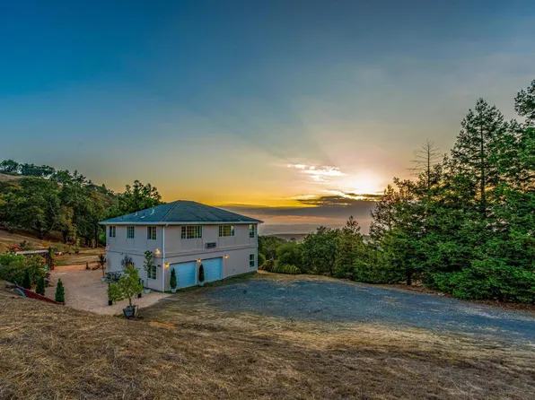 6001 Lichau Road, Penngrove, CA 94951