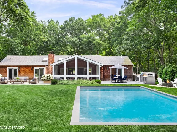 36 Guernsey Ln, East Hampton, NY 11937