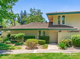 702 Roundtree Ct, Sacramento, CA