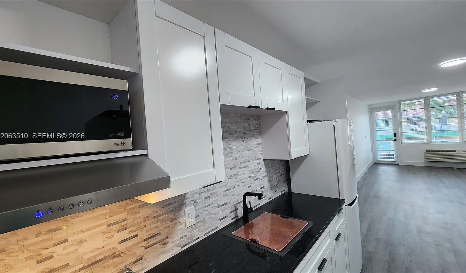 The Lofts At Harding Cond — Photo 3