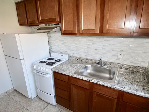 7CE677B8-B7BA-4B04-8C63-3EA42EBFD25E_1_201_a