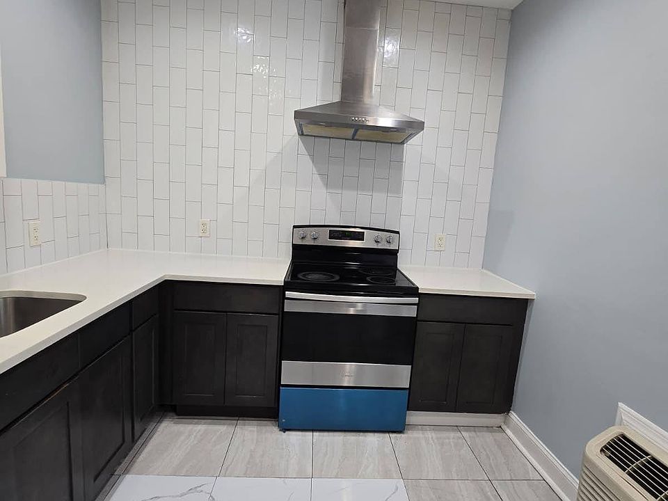 1st image of 63 Linden Ave #12