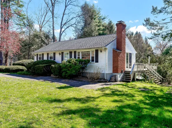 97C Dyer Avenue, Canton, CT 06019