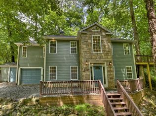 914 Lemmon Ln, Ellijay, GA 30540