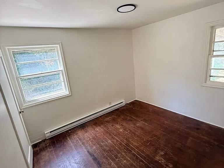 1399 Maclay Dr — Photo 21