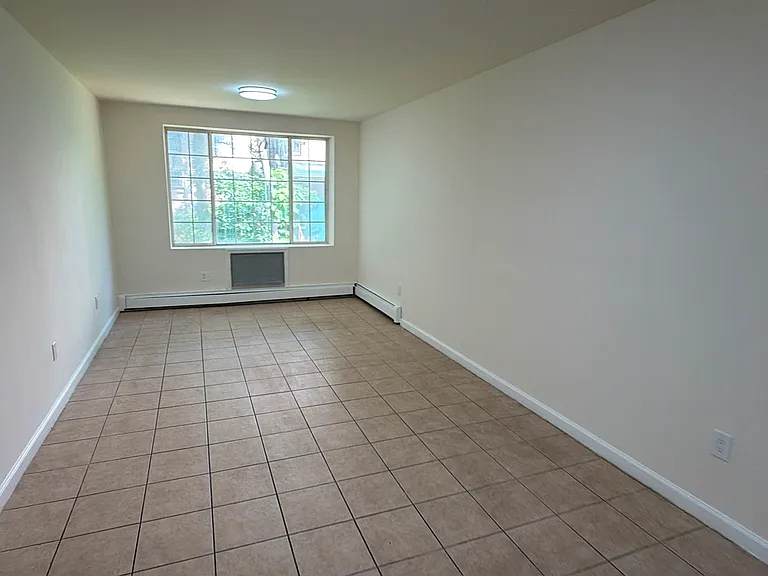 1344 Southern Blvd #3 — Photo 6