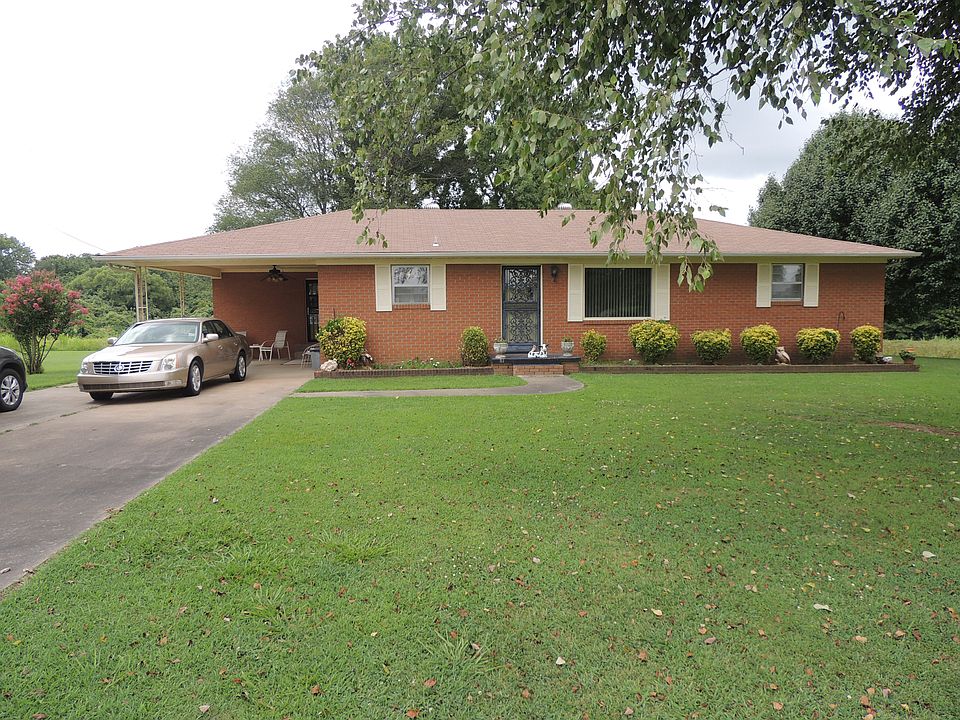1st image of 829 Frank Maynard Dr