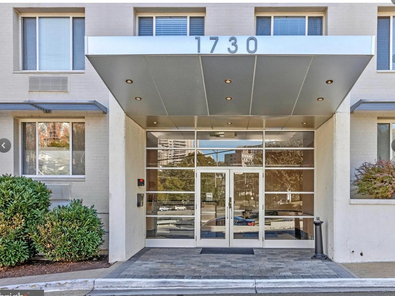 1 bed, 685 sqft, $2,100 — Photo 2